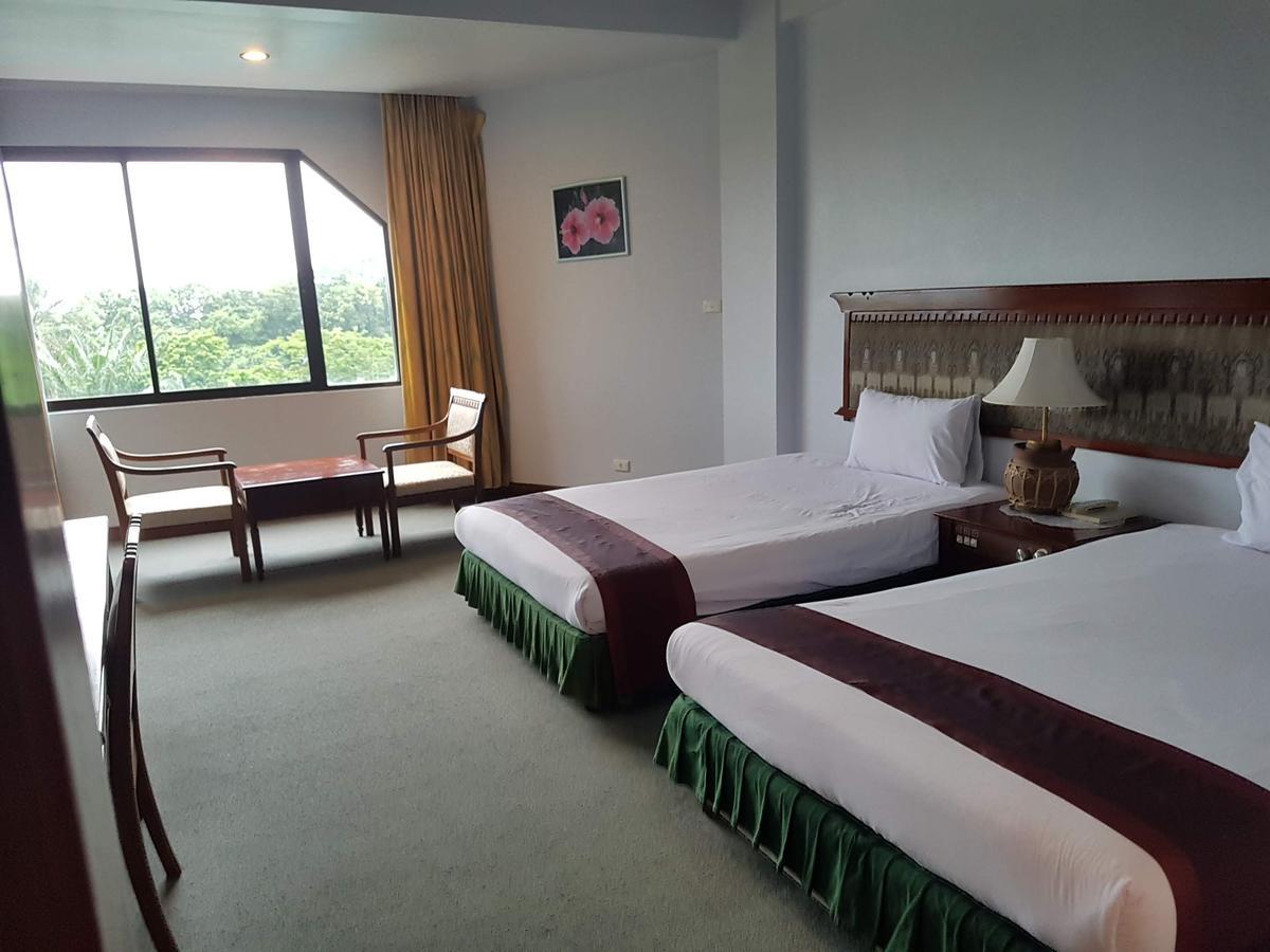 Royal Mekong Riverside Hotel Нонгкхай Екстер'єр фото